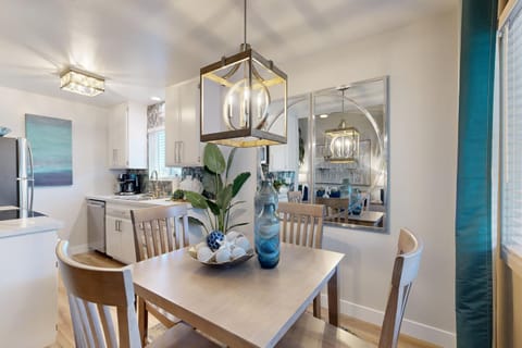 Carlsbad Coastal Retreat House in Carlsbad