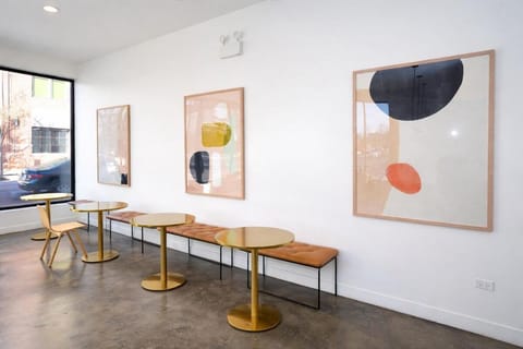 Modern 4BR South Loop Chicago Near McCormick Place and Soldier Field Apartment in South Loop