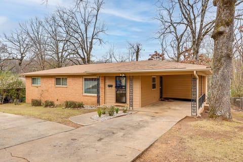 4 Mi to Little Rock River Market! Family Getaway House in Little Rock