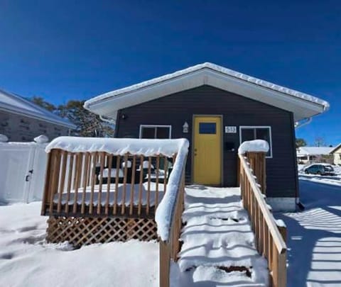 Property building, Day, Winter