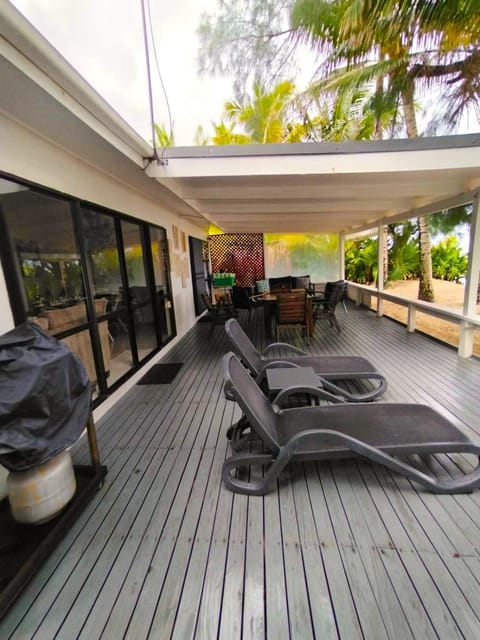 Property building, sunbed