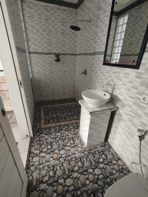 sari uma Bed and Breakfast in Kuta