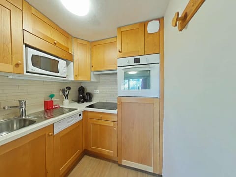 Appartement ensoleillé 3 pièces - 6 pers avec cheminée au Grand Bornand, proche des pistes - FR-1-241-117 Apartment in Le Grand-Bornand