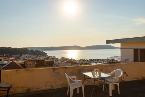 Patio, Sea view
