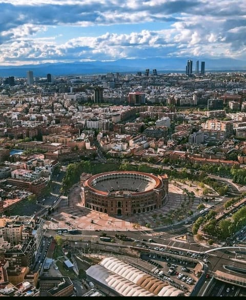 Bird's eye view, City view