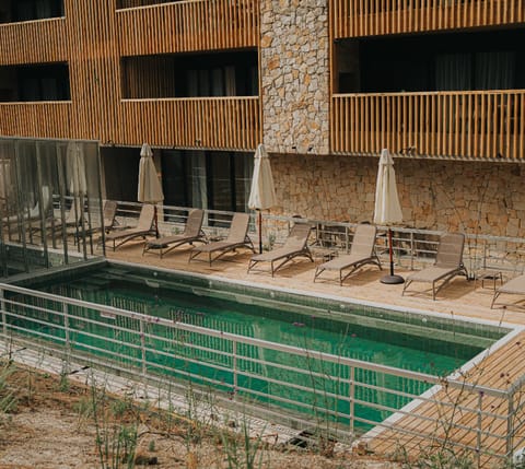 Off site, Pool view, Swimming pool, internet, sunbed