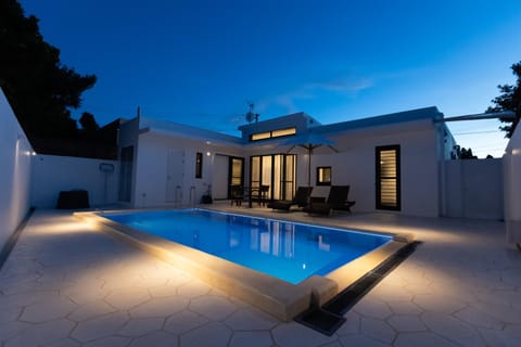Property building, Night, Pool view, sunbed