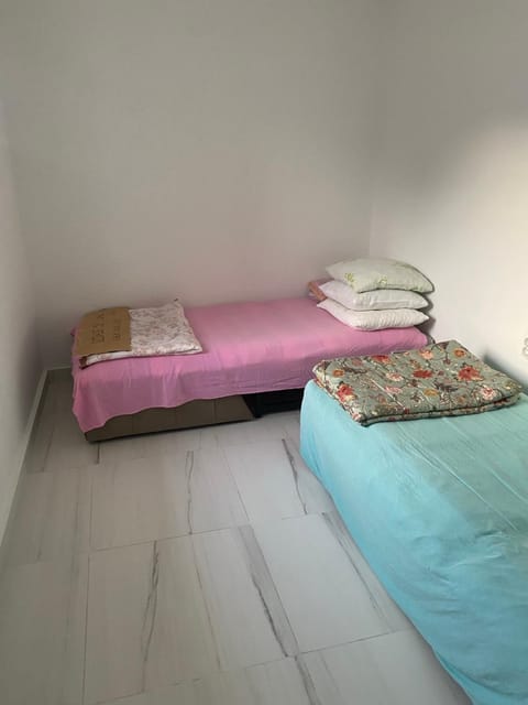 Apartman sa garažom Apartment in Montenegro