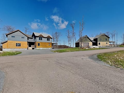 Property building, Parking