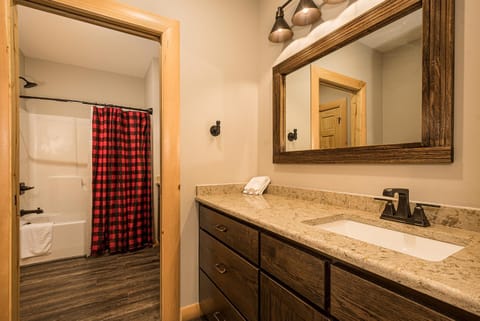 JCS Mountain Villa by Taylor Made Deep Creek House in Deep Creek Lake