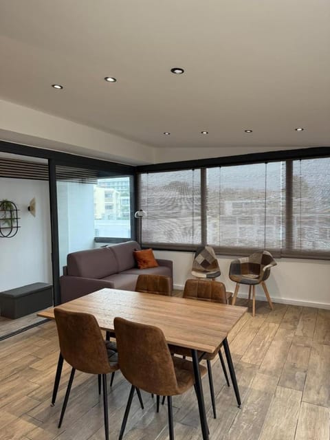 Nid Azuréen – À deux pas de la plage, 6P Apartment in Nice