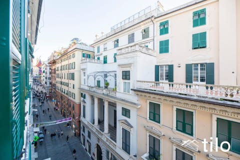 Property building, Day, People, Neighbourhood, City view, Street view, Location