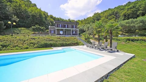 D1MORA Sophie - Villa with pool LAKE VIEW Villa in Province of Brescia