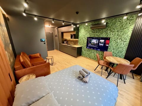 Kitchen or kitchenette, Living room, kitchen