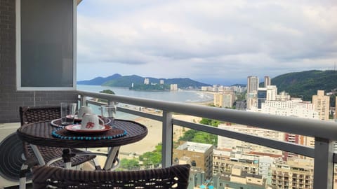Balcony/Terrace, Beach, City view, Sea view