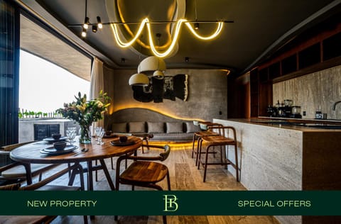 Kitchen or kitchenette, Dining area, kitchen