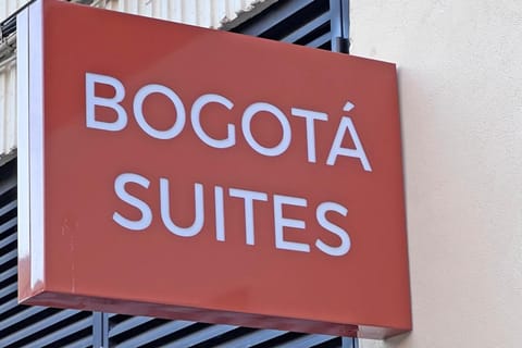 NUEVO -Bogotá Suites- Apartamentos con cocina, AC, 15min del centro a pie Hotel in Alicante