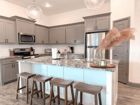 Beautiful 3BD 2B - Weatherford - Same Day Bookings House in Weatherford