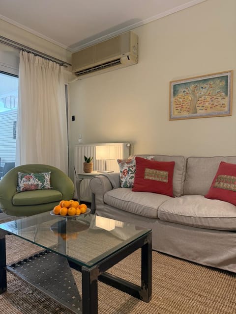 Spacious apartment by the sea Apartment in Euboea