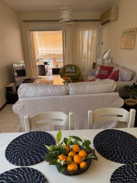 Spacious apartment by the sea Apartment in Euboea