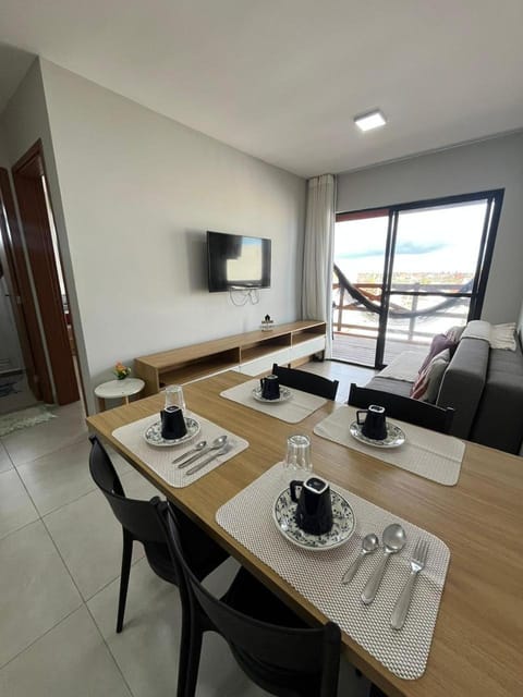 Communal lounge/ TV room, TV and multimedia, Coffee/tea facilities, Living room, Seating area, Dining area
