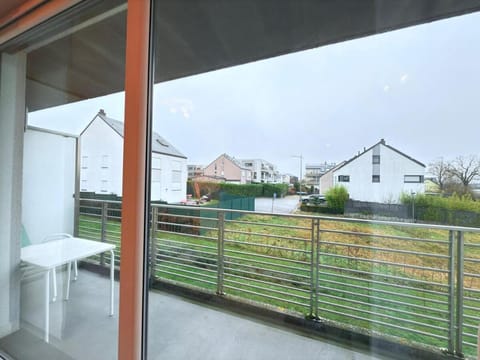 Spacious 2 BR flat with balcony and parking in Mamer Apartment in Luxembourg District, Luxembourg