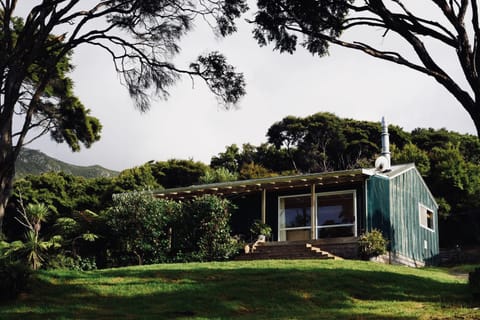 Property building, Day, Garden view, Mountain view