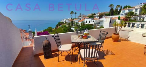 Solarium, Balcony/Terrace, Dining area, Sea view
