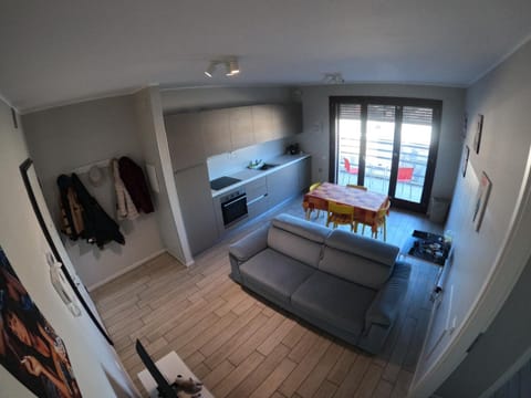 Bed, Living room, Dining area, kitchen