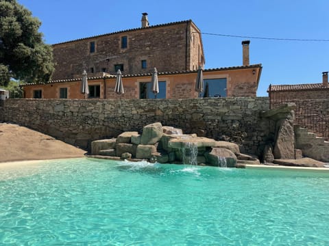 Property building, Pool view, Swimming pool