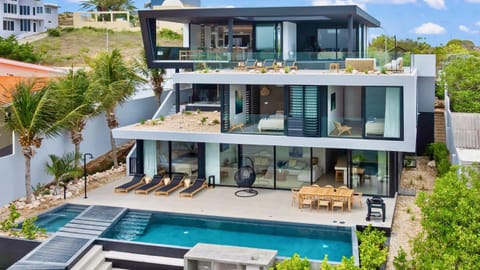 Property building, Balcony/Terrace
