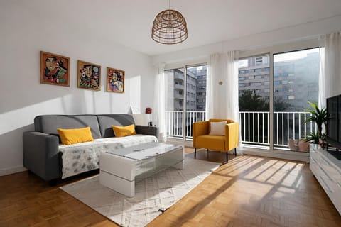 Le Candelaria - 6 pers - Proche Paris - Balcon Apartment in Puteaux