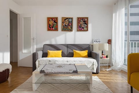 Le Candelaria - 6 pers - Proche Paris - Balcon Apartment in Puteaux