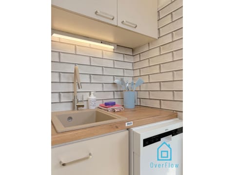 Seashell Apartment - at Gdańsk Stogi, 5 min by car to Baltic Sea Apartment in Gdansk