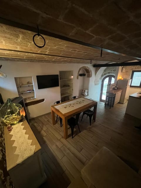 Communal lounge/ TV room, TV and multimedia