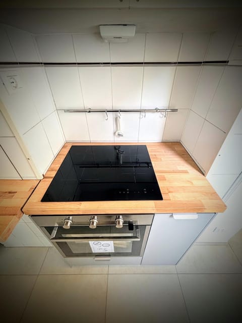 Kitchen or kitchenette, kitchen