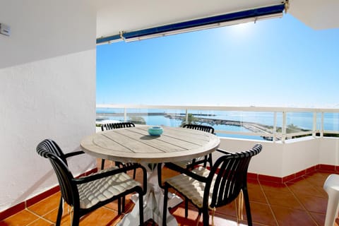 Balcony/Terrace, Balcony/Terrace, Seating area, Dining area, Sea view