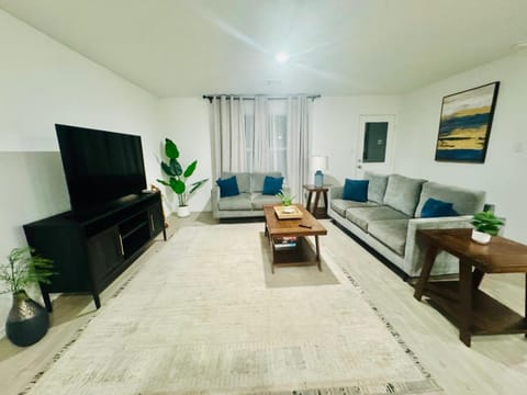 Spacious 4BR Home in New Braunfels Family Friendly House in New Braunfels