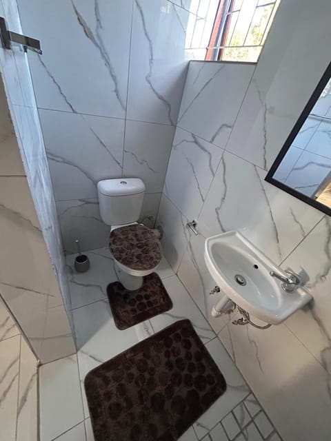 New Dawn Guest House Bed and Breakfast in Cape Town