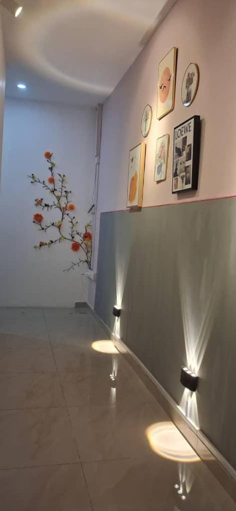 Restaurant/places to eat, Decorative detail
