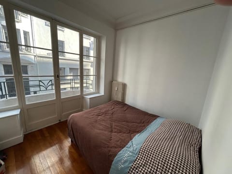 Appartement hypercentre avec balcons Apartment in Chambery