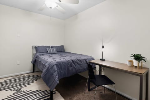 New Seasonal Comfort near USC and Riverwalk Trails Apartment in West Columbia