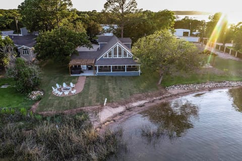 Private Sandy Shore! Possum Kingdom Lake House House in Possum Kingdom Lake