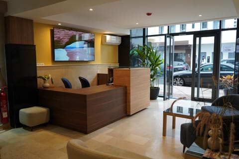 Lobby or reception, Internal: Not applicable to any particular room