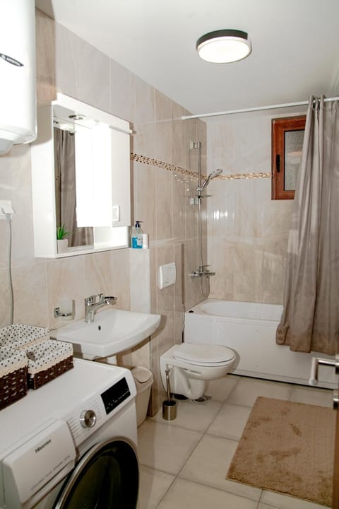 Adriatic Sea Apartment Apartment in Dubrovnik-Neretva County