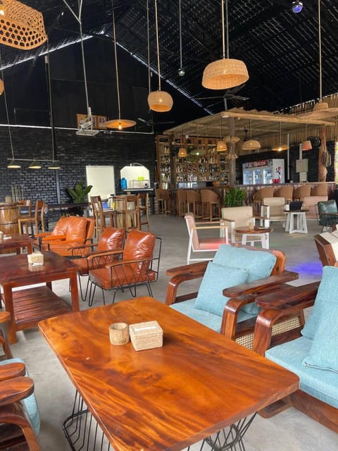 Lounge or bar
