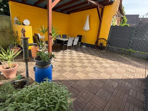 Patio, Balcony/Terrace