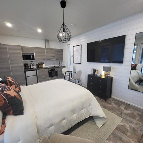 Cozy studio with a wood burning sauna Apartment in Finland