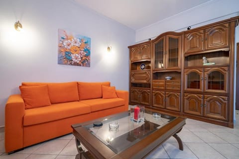 Authentic Athens stay in Kypseli by ΜΡS Apartment in Athens