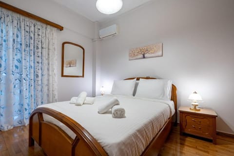 Authentic Athens stay in Kypseli by ΜΡS Apartment in Athens